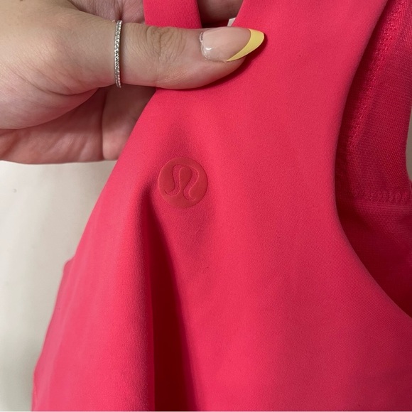 Lululemon Everlux Asymmetrical Tennis Tank Top Lip Gloss - Picture 4 of 11